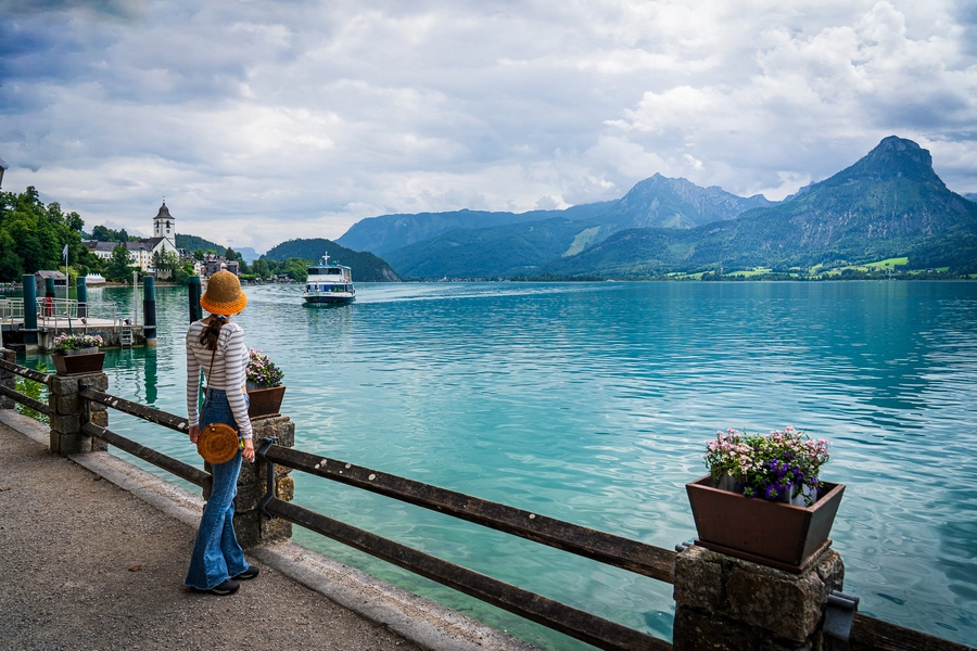 Wolfgangsee Shoreline